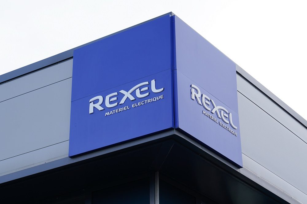 Rexel_en_avant