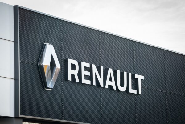 Renault_en_avant