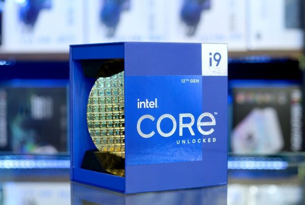 Intel_en_avant